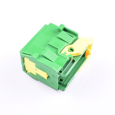 1-1718492-3 Автомобильный разъем 1.5MM TAB HSG 36 POS ASSY